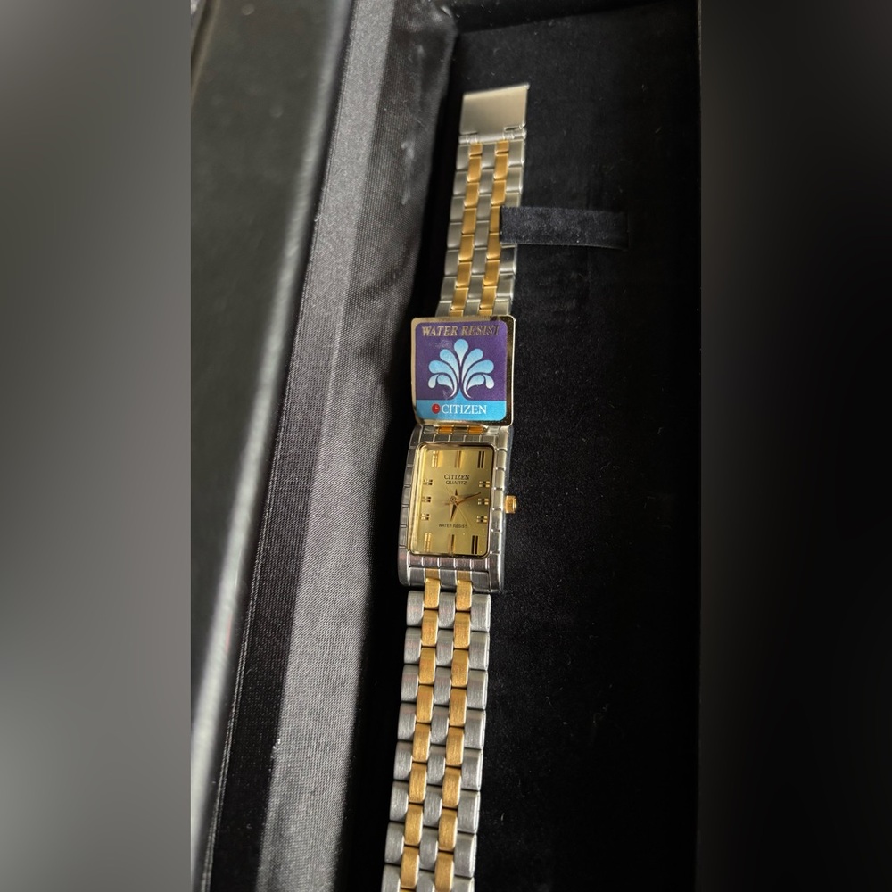 New Women’s Citizen Watch Water Resistant